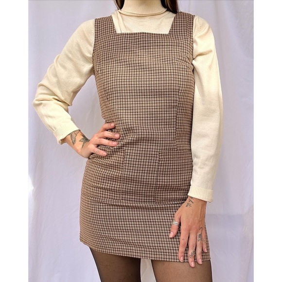 ✽ vintage 90s plaid mini dress ✽ - Picture 2 of 4